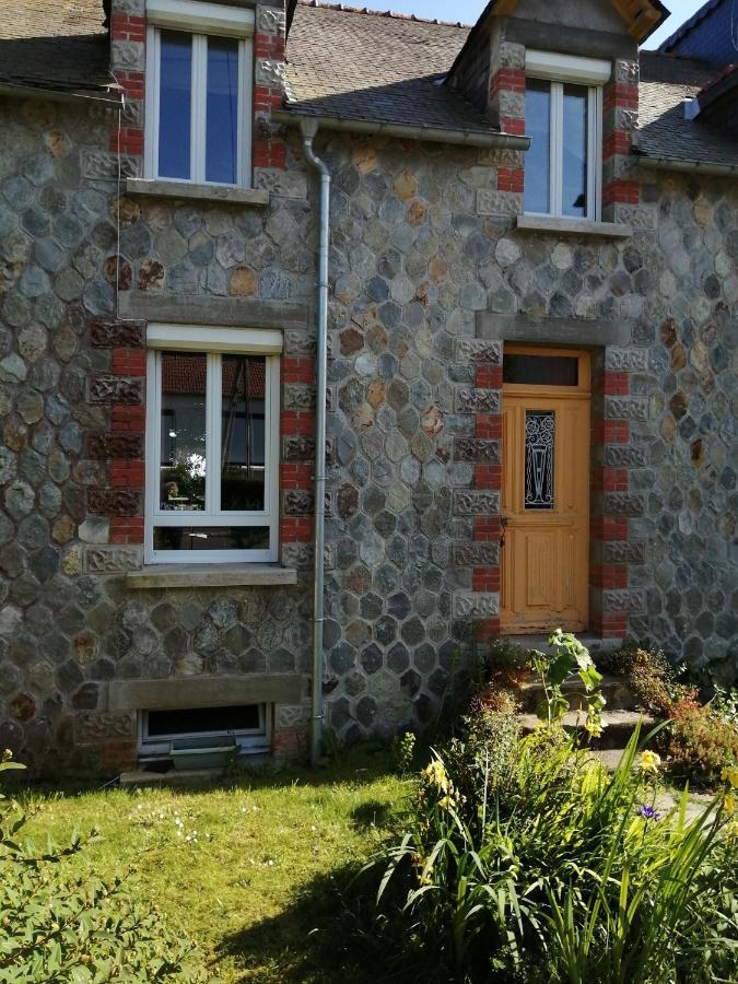 Chambre D Hote Chez Fany Mur-de-Bretagne Exterior photo